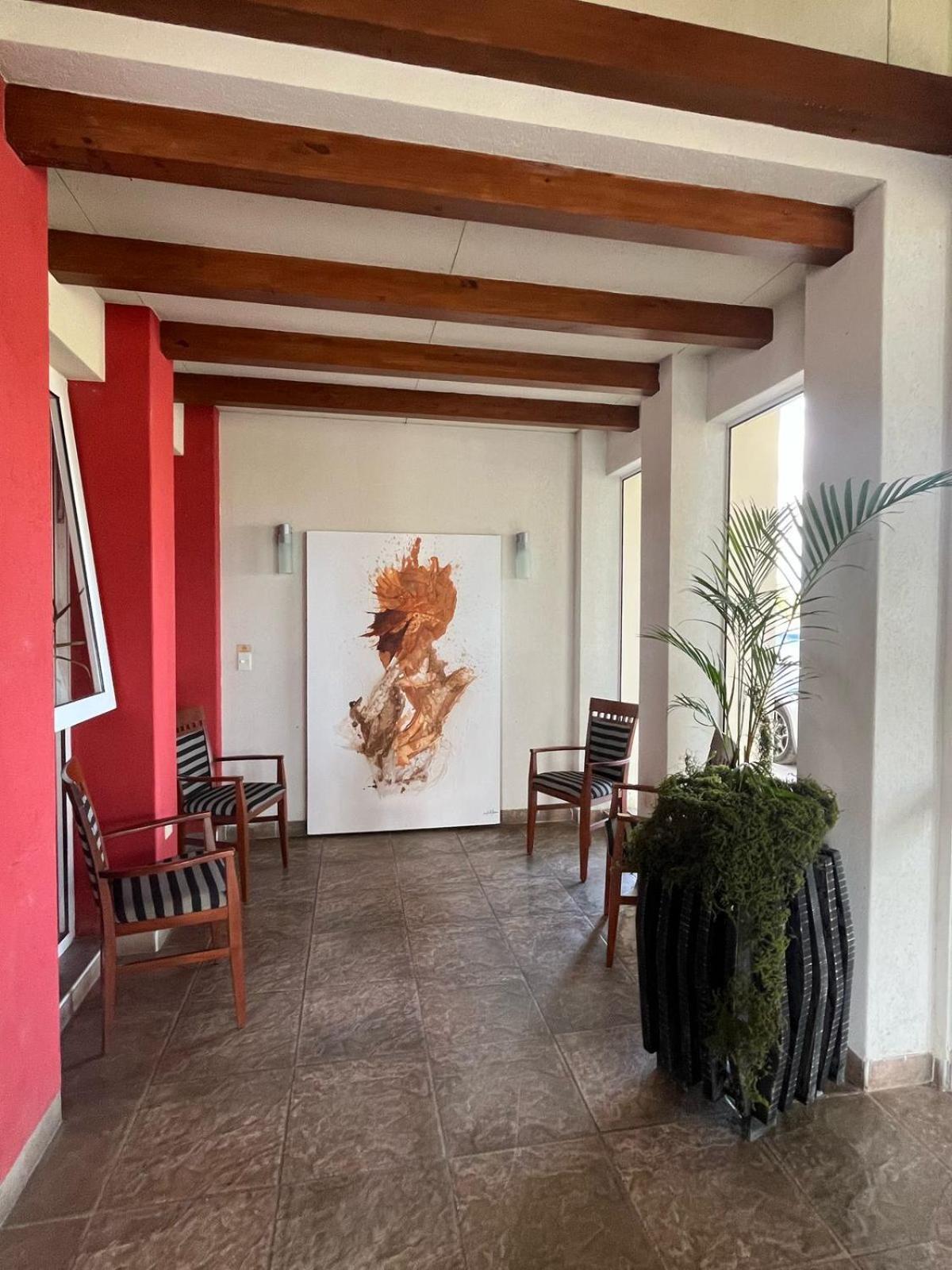 Howard Johnson Inn Rosario De La Frontera Εξωτερικό φωτογραφία